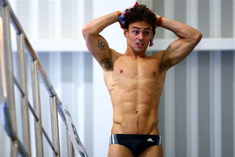 tom daley ties the knot daily squirt