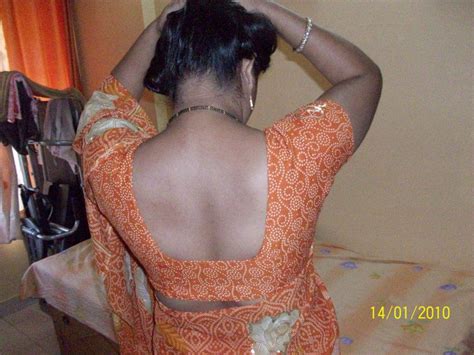 desi cute back naked porn pictures