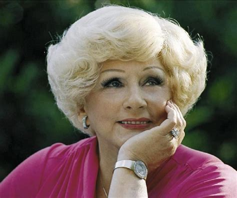 mary kay ash biography facts childhood family life achievements