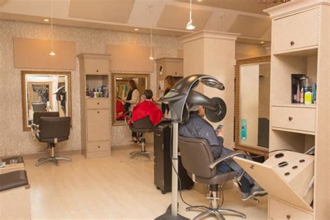 luxury hair salon specialty hair styles  salon day
