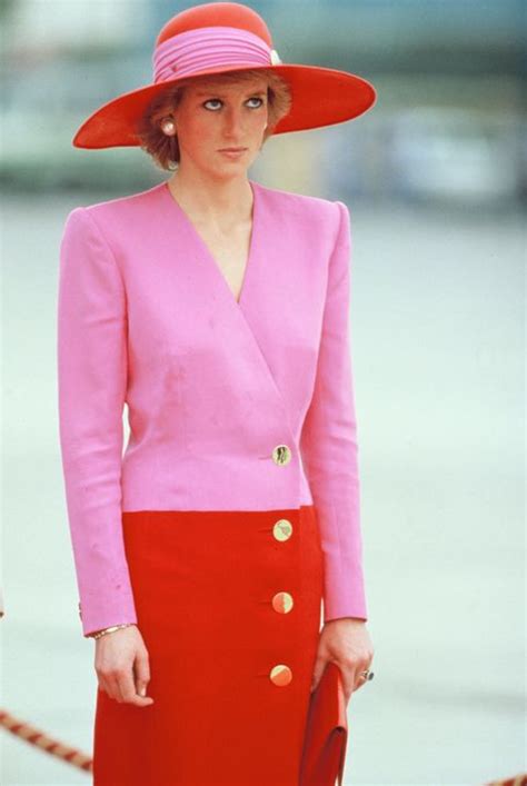 Princess Diana S Most Iconic Outfits In Photos