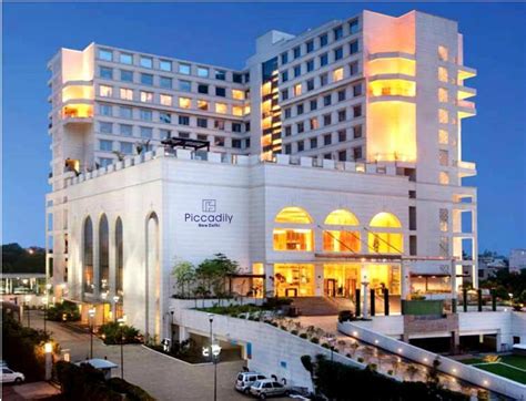 hotel  list   delhi india top  star hotel list