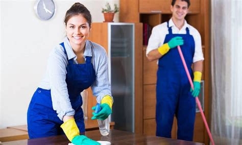avoid  mistake  hiring   office cleaning services