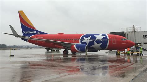 southwest airlines unveils new tennessee one aircraft