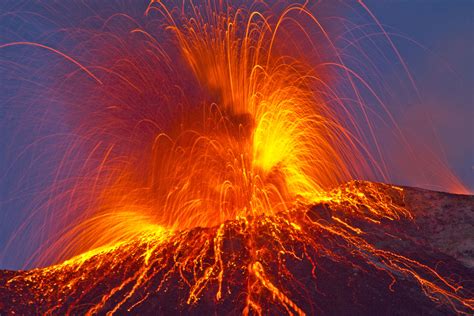 lightning storm volcanic eruption earthcom