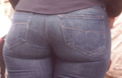 Nice Big Juicy Teen Ass And Butt In Very Tight Blue Jeans 44 Pics