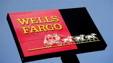 wells fargo revamps pay plan after fake accounts scandal