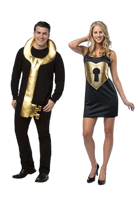 67 halloween costumes for couples that are funny and spooky