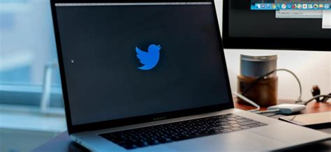 twitter  reopening verification applications  screwing