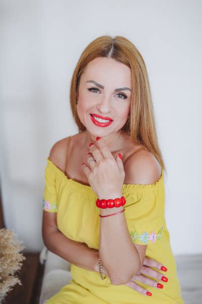 ukrainian girl for marriage nataliya 44 years old ukraine