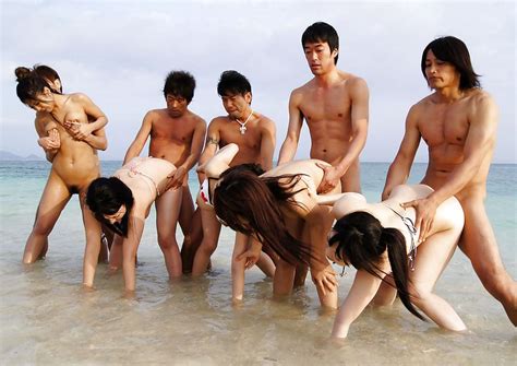 naked girl groups 23 japanese group sex scenes 122