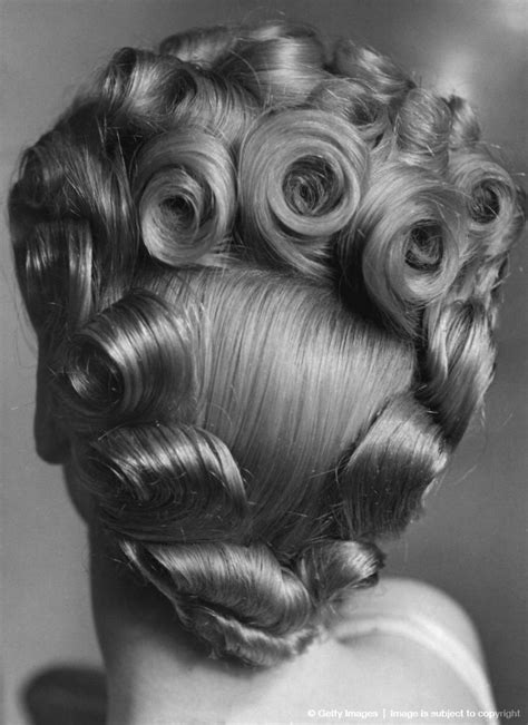 todays vintage hair inspiration pin curled perfection vintage hair and makeup 1940s in 2019