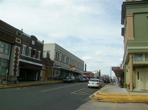 beautiful downtown leesville louisiana leesville    flickr