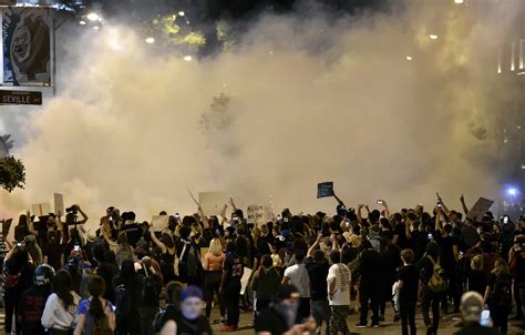 protests  turn violent