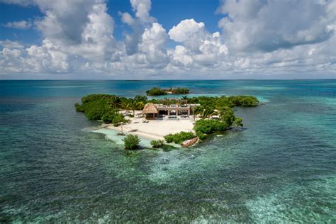 gladden private island  worlds   private island luxury