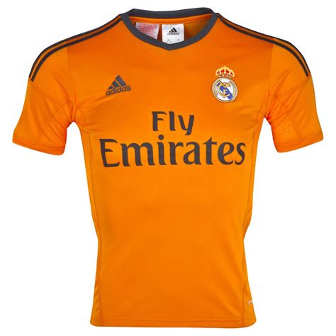 pusat jersey jersey real madrid
