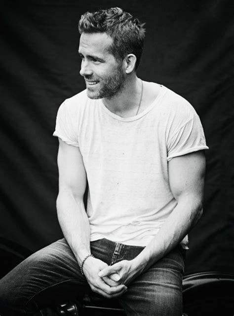 ryan reynolds poster b [multiple sizes] wall decoration wallpaper print sexy celebs in 2019