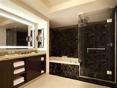 luxury vegas hotel bathrooms to get ready for a night out