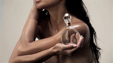 nicole scherzinger presents new ‘chosen by nicole fragrance scandal planet