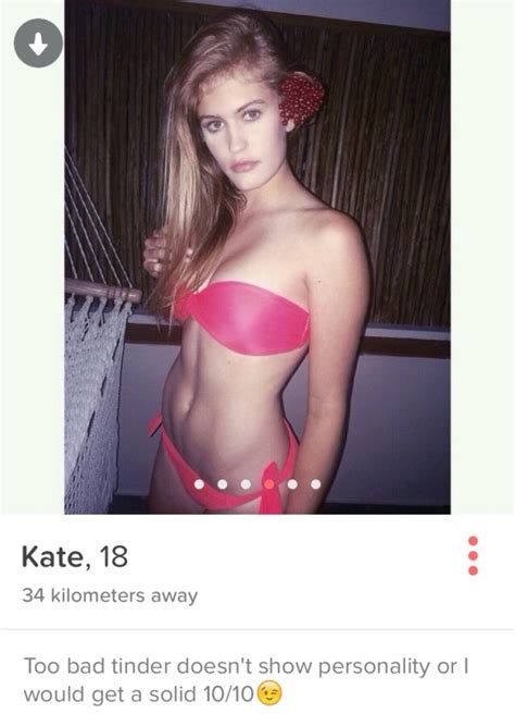 32 people have some pretty forward tinder profiles wtf