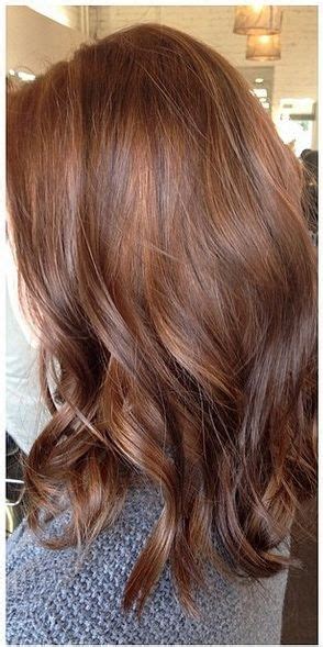 Top 35 Warm And Luxurious Auburn Hair Color Styles