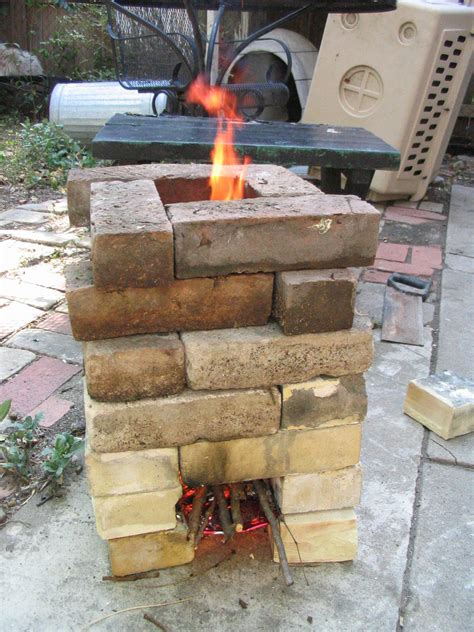12 Diy Rocket Stove Plans To Cook Food Or Heat Small