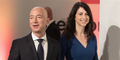 jeff bezos and wife mackenzie bezos are divorcing after 25