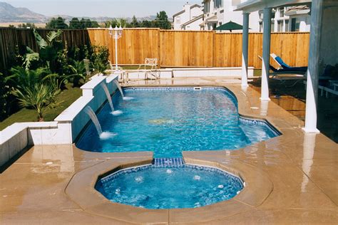 Latham Fiberglass Spas Aqua Pro Pool And Spa