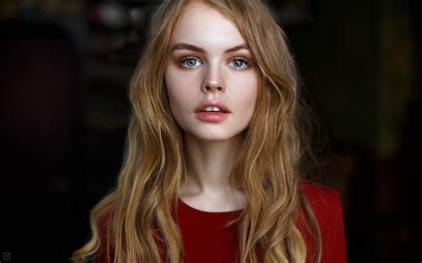 2048x1152 model green eyes face russian blonde girl anastasiya