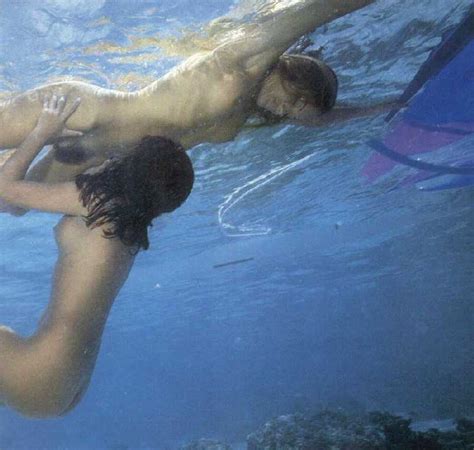 girls swimming nude underwater