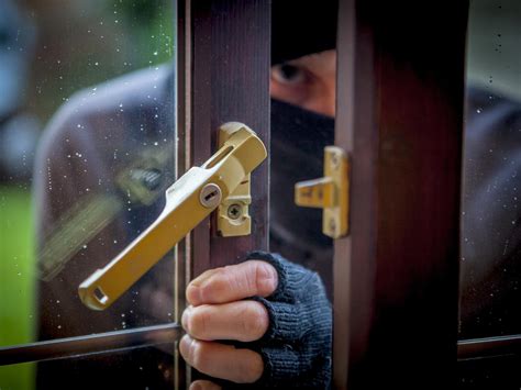 10 ways to stop burglars sneaking into your homes this summer here