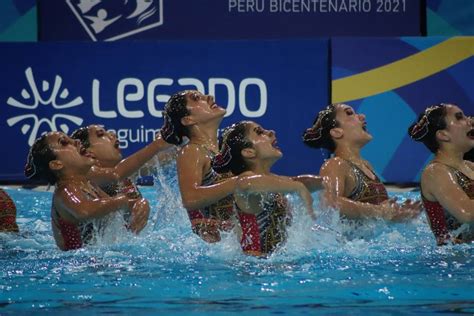 Equipo Juvenil Peruano Brilla En Natación Artística Y Gana La Medalla