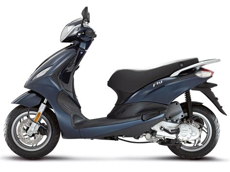 piaggio fly   scooter pictures specifications