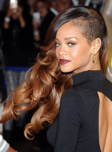 37 rihanna hairstyles broken down by colour that prove she can still