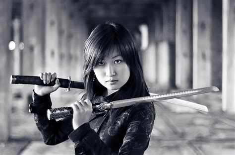 Sexy Asian Girls With Swords A Cut Above The Rest