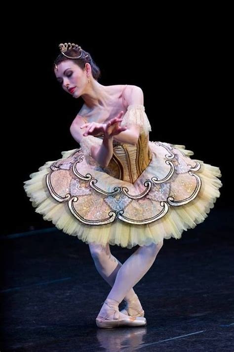 juliet burnett paquita australian ballet photographer lynette wills