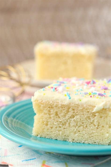 easy homemade vanilla cake recipe fluffy moist cake recipe