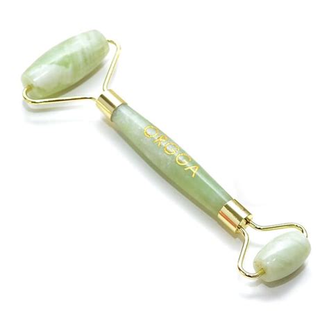 jade roller   hottest beauty tool  malaysia