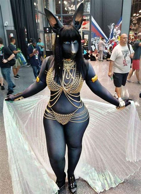 Pin By Microcosm On You Re So Divine Cosplay Outfits Curvy Cosplay