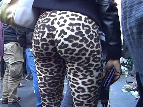 Leopard Leggings Bubble Butt Girl The Candid Bay