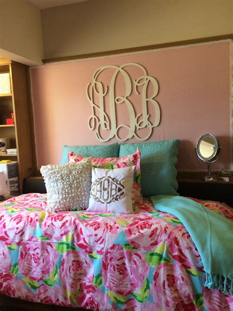 little sister s dorm room texas tech ️ dream house inside and out pinterest dorm room