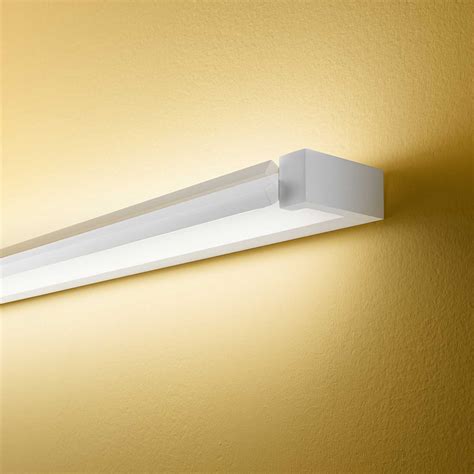Le migliori offerte di illuminazione bagno shabby scelte per te! Perenz Applique a LED da parete media orientabile per bagno Sway