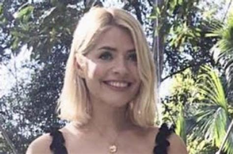 Holly Willoughby Instagram I M A Celeb Host Poses In