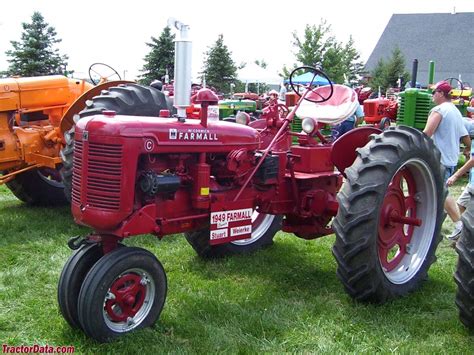 tractordatacom farmall  tractor  information