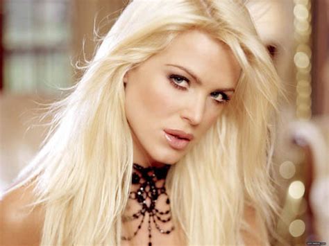 the stunning and sexy swedish model victoria silvstedt