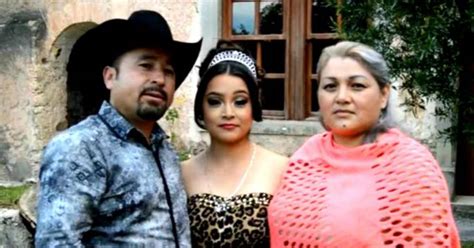 Thousands Attend Mexican Girls Birthday Party After Online Invitation