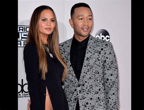 Let S Talk About Chrissy Teigen S Barely There Amas Dress