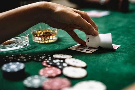 learn  james bonds  casino scenes