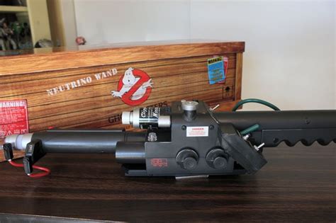 Mattel Ghostbusters Neutrino Wand Review Ghostbusters Ghostbusters