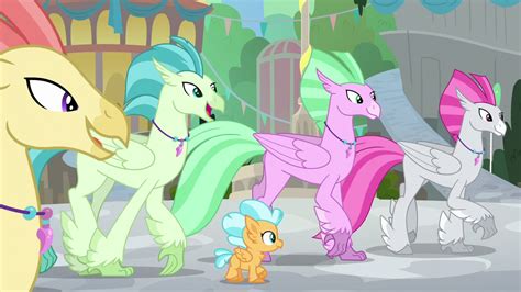 Image Hippogriffs Excited To Meet Princess Twilight S8e6 Png My